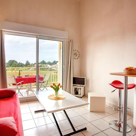 L'oree Du Golf-2 By Interhome Pornic