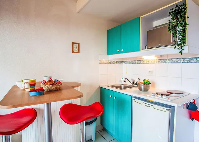 L'oree Du Golf-2 By Interhome