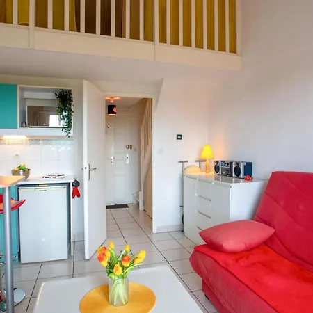 L'oree Du Golf-2 By Interhome *