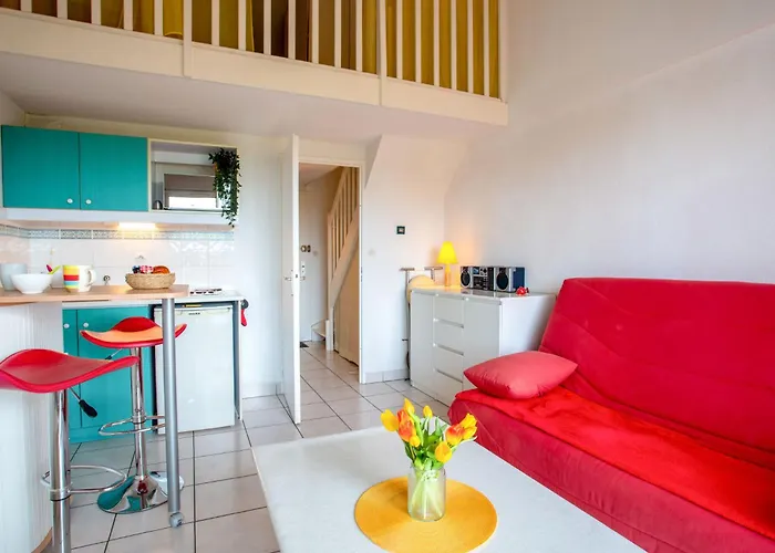 L'oree Du Golf-2 By Interhome